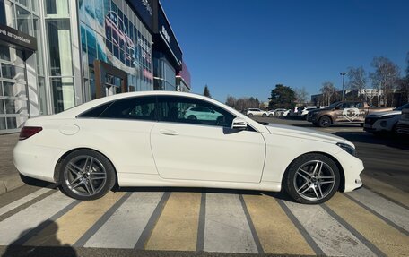 Mercedes-Benz E-Класс, 2015 год, 1 930 000 рублей, 4 фотография