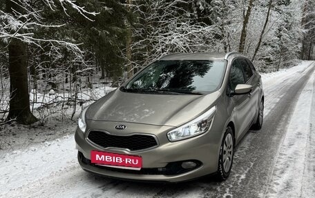 KIA cee'd III, 2014 год, 1 100 000 рублей, 4 фотография