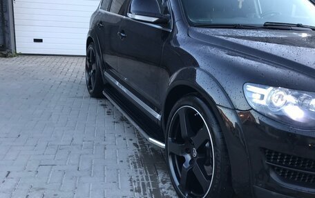 Volkswagen Touareg III, 2009 год, 1 550 000 рублей, 10 фотография