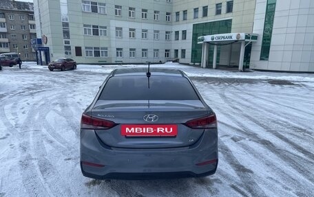 Hyundai Solaris II рестайлинг, 2017 год, 1 200 000 рублей, 6 фотография