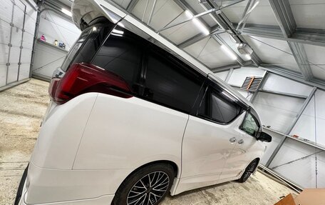 Toyota Alphard III, 2018 год, 6 500 000 рублей, 10 фотография