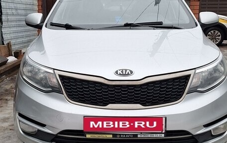 KIA Rio III рестайлинг, 2016 год, 1 240 000 рублей, 5 фотография