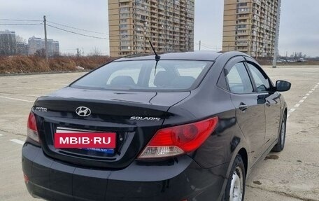 Hyundai Solaris II рестайлинг, 2011 год, 790 000 рублей, 4 фотография