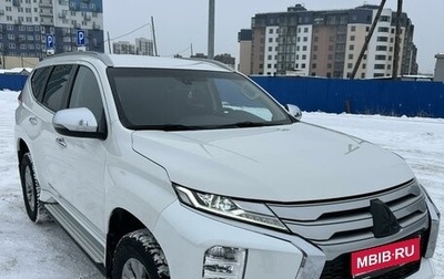 Mitsubishi Pajero Sport III рестайлинг, 2021 год, 4 200 000 рублей, 1 фотография