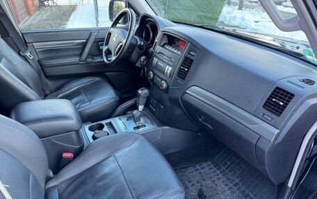 Mitsubishi Pajero IV, 2008 год, 1 600 000 рублей, 3 фотография