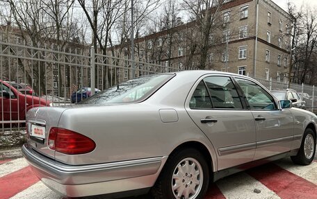 Mercedes-Benz E-Класс, 1997 год, 1 230 000 рублей, 4 фотография