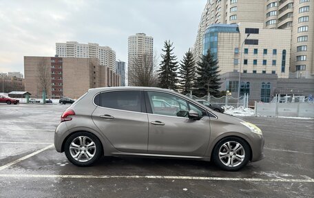 Peugeot 208 II, 2012 год, 777 777 рублей, 5 фотография