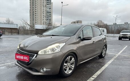 Peugeot 208 II, 2012 год, 777 777 рублей, 8 фотография