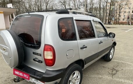 Chevrolet Niva I рестайлинг, 2005 год, 410 000 рублей, 4 фотография