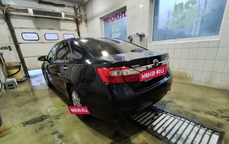 Toyota Camry, 2013 год, 2 050 000 рублей, 6 фотография