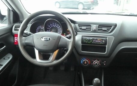 KIA Rio III рестайлинг, 2013 год, 750 000 рублей, 14 фотография