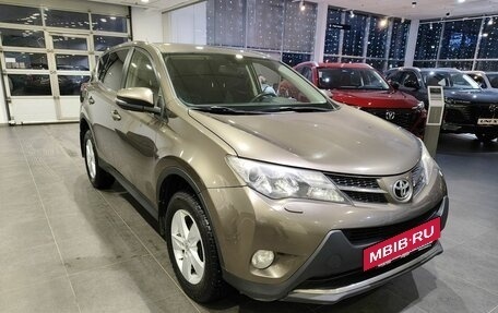 Toyota RAV4, 2013 год, 1 899 000 рублей, 3 фотография