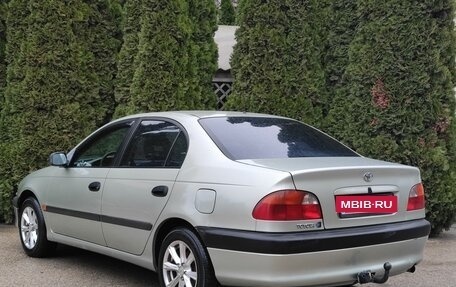 Toyota Avensis III рестайлинг, 1999 год, 477 000 рублей, 15 фотография