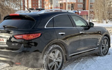 Infiniti FX II, 2012 год, 2 600 000 рублей, 13 фотография