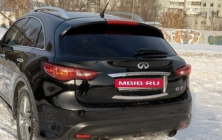 Infiniti FX II, 2012 год, 2 600 000 рублей, 9 фотография