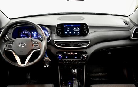 Hyundai Tucson III, 2018 год, 2 330 000 рублей, 6 фотография