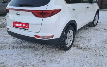 KIA Sportage IV рестайлинг, 2017 год, 2 050 000 рублей, 6 фотография