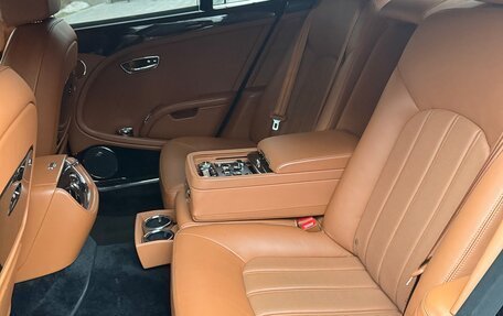 Bentley Mulsanne II, 2010 год, 8 000 000 рублей, 15 фотография