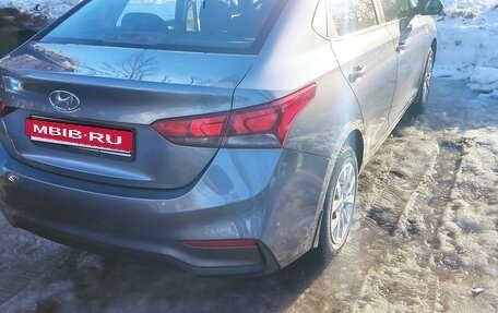 Hyundai Solaris II рестайлинг, 2017 год, 1 250 000 рублей, 14 фотография