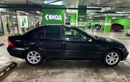 Mercedes-Benz C-Класс, 2004 год, 750 000 рублей, 2 фотография