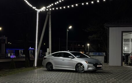 Hyundai Elantra VI рестайлинг, 2018 год, 2 150 000 рублей, 2 фотография