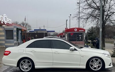 Mercedes-Benz E-Класс, 2011 год, 1 600 000 рублей, 1 фотография