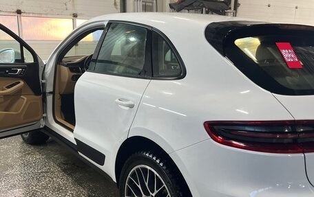 Porsche Macan I рестайлинг, 2018 год, 4 000 000 рублей, 2 фотография