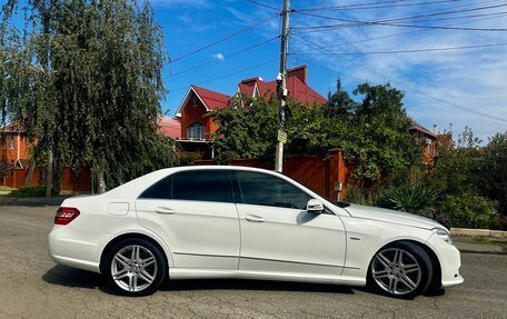 Mercedes-Benz E-Класс, 2011 год, 1 600 000 рублей, 9 фотография