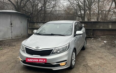 KIA Rio III рестайлинг, 2016 год, 930 000 рублей, 4 фотография