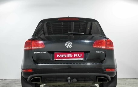 Volkswagen Touareg III, 2011 год, 1 699 000 рублей, 6 фотография