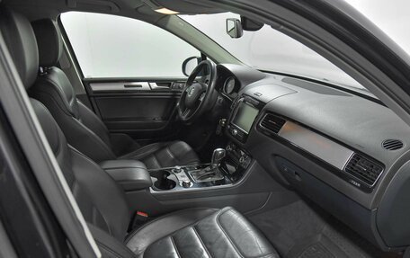 Volkswagen Touareg III, 2011 год, 1 699 000 рублей, 19 фотография