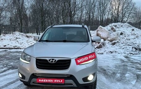 Hyundai Santa Fe III рестайлинг, 2012 год, 1 650 000 рублей, 1 фотография