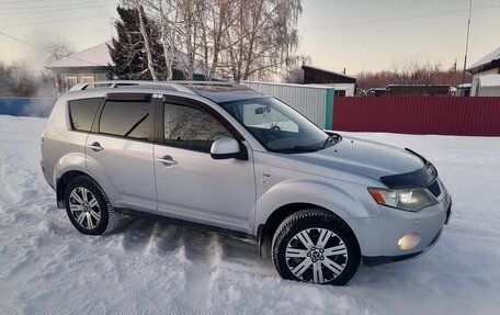 Mitsubishi Outlander III рестайлинг 3, 2007 год, 1 435 000 рублей, 2 фотография