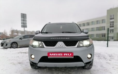 Mitsubishi Outlander III рестайлинг 3, 2007 год, 1 435 000 рублей, 33 фотография