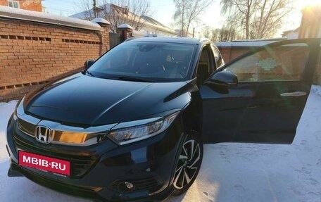 Honda HR-V II, 2019 год, 2 700 000 рублей, 1 фотография