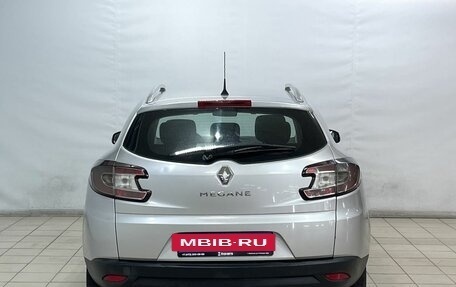 Renault Megane III, 2009 год, 750 000 рублей, 6 фотография