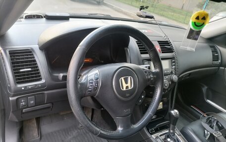 Honda Accord VII рестайлинг, 2007 год, 900 000 рублей, 15 фотография