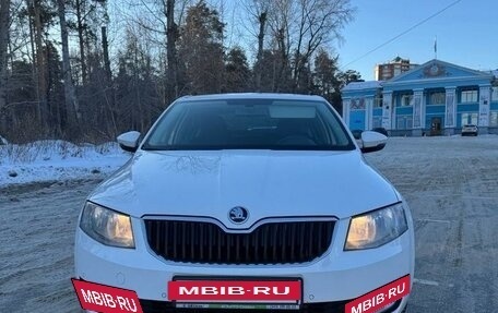 Skoda Octavia, 2015 год, 1 860 000 рублей, 2 фотография