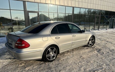 Mercedes-Benz E-Класс, 2003 год, 850 000 рублей, 3 фотография