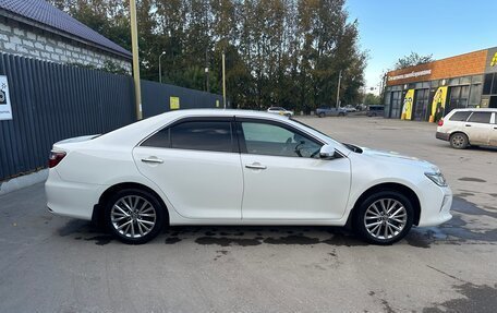 Toyota Camry, 2016 год, 2 600 000 рублей, 3 фотография