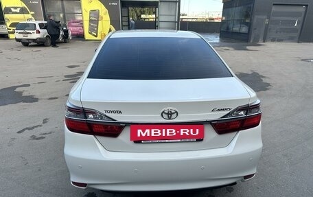 Toyota Camry, 2016 год, 2 600 000 рублей, 6 фотография