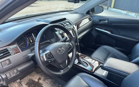 Toyota Camry, 2016 год, 2 600 000 рублей, 12 фотография