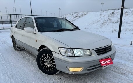 Toyota Camry, 1999 год, 460 000 рублей, 2 фотография