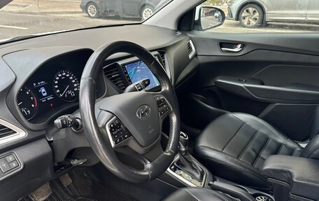 Hyundai Solaris II рестайлинг, 2019 год, 1 450 000 рублей, 10 фотография