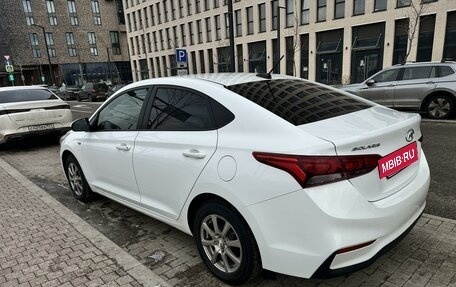 Hyundai Solaris II рестайлинг, 2019 год, 1 450 000 рублей, 5 фотография