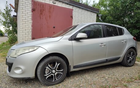 Renault Megane III, 2009 год, 545 000 рублей, 2 фотография