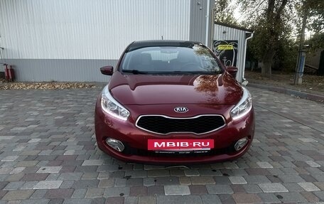 KIA cee'd III, 2013 год, 1 495 000 рублей, 2 фотография