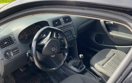 Volkswagen Polo VI (EU Market), 2015 год, 750 000 рублей, 13 фотография