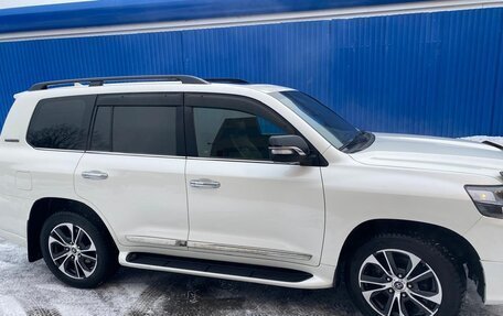 Toyota Land Cruiser 200, 2019 год, 11 000 000 рублей, 2 фотография