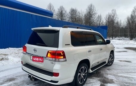 Toyota Land Cruiser 200, 2019 год, 11 000 000 рублей, 6 фотография